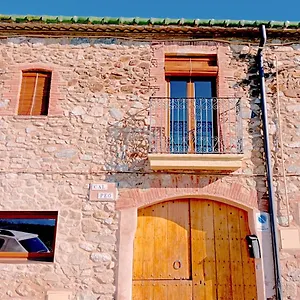 Familiar Con Chimenea - Alt Emporda Apartment