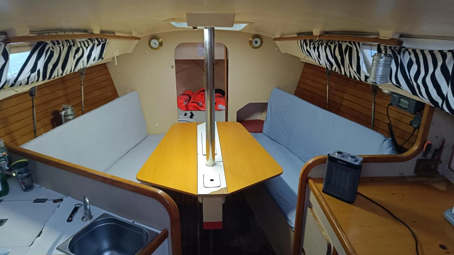 Experience On A Sailboat To Sleep Hotel Sant Adria de Besos Spain
